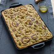 15.5 x 10.5 Inch Seasoned Cast Iron Baking Pan