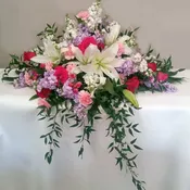 Casket Spray of Style and Simplicity
