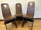 3 Arts & Crafts in Limbert style chairs – w5048
