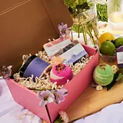 Build Your Own Gift Wrapping