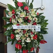 Colorful Tropical Wreath - F200W02