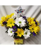 21 DAISIES ARRANGED WITH HAPPY BIRTHDAY...(B)