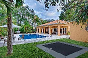 10x14' Rectangle Pro-Line Avyna In-ground Trampoline - Texas Backyard Structure