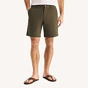8.5" Stretch Deck Short