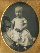 1855 HIDDEN MOTHER & BABY HOLDING CASE.