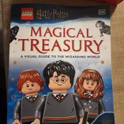 Book - Harry Potter: Magical Treasury: A Visual Guide to the Wizarding World 2021