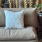 18 x 18 Pillow - Tajpaisley