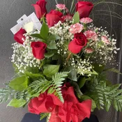 Dozen Red Rose in Glass BQ2301