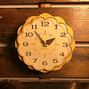 General Electric Mid century Daisy Wall Clock. USA