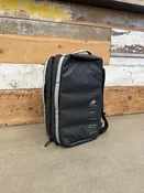 Assos Roamer Pro Split Duffel Bag — Arizona's Premier Bicycle Shop