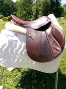 17" Stubben CS Siegfried Close Contact Jumping Saddle