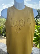 Round Neck Sleeveless Sweater