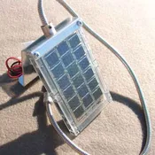 6 volt solar panel with mounting bracket