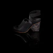 CROSS / BLACK /