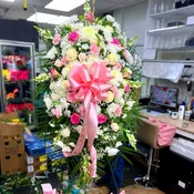 FUNERAL FLORAL SPRAY 01