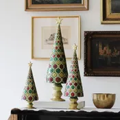 17" Kalliste Cone Tree w/Star (Trad. Green)