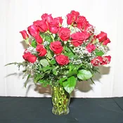 50 RED ROSES W BABY'S BREATH