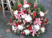 B-31: Beautiful Memories Floor Basket
