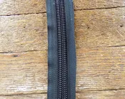 #10 Coil Chain Nylon Zipper – black or white