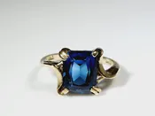 10KT Yellow Gold London Blue Topaz Radiant Cut Ring Size 7