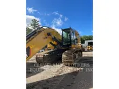 2019 CAT 374FL