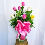 Lovely Dozen Roses Mixed Colors