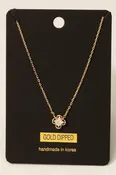 Cluster Clover Necklace in Gold