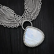 GEMSTONE Moonstone Teardrop & Draping Chain Necklace