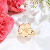14K Gold Flower Ring