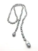 Alice lariat, grey pearl