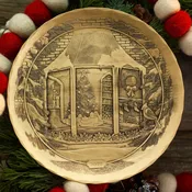 2022 Annual Christmas Plate- Home for Christmas Day (Bronze)