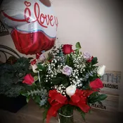 Mixed dozen romantic bundle