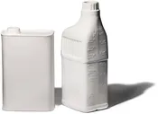BOTTLE SHAPED FLOWER VASE