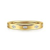 Amah - 14K Yellow Gold 5 Stone Flush Set Marquise Diamond Cigar Band