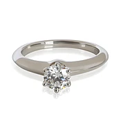 0.6 ct Round Brilliant Diamond Engagement Ring