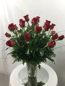 18 Red Roses Bouquet