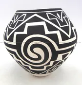 Acoma Kathy Victorino Small Handmade and Hand Painted Black and White Weather Pattern Jar