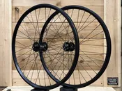 Enforcer Polo hubs to Velocity Dyad Rims 26" — Stoic Wheels