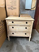 3-drawer chest w/w elm