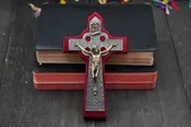 Celtic Cherry Wall Crucifix 5”