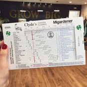 Clyde’s Compact Sliding Garden Planner & Planting Guide
