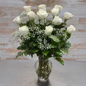 A Dozen White Rose Floral Arrangement in Glass Vase