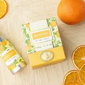 8 Oak Lane Boxed 5.6oz. Candle - Orange Blasil