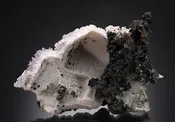 ACANTHITE on QUARTZ epimorph after CALCITE