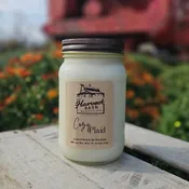 Cozy Plaid 16 oz Pint Candle
