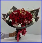 50 roses with special ornaments.