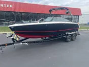 2022 Four Winns H4