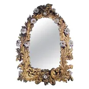18th Century Italian Baroque Giltwood Mirror