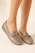 Classic Textured Buckle  Loafers