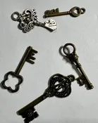 Junk Journaling - Metal Vintage Look Keys — paper & i
